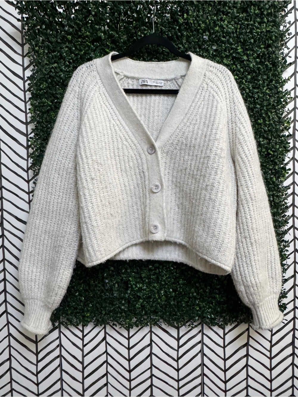 Zara Cream Ribbed Croppedfuzzy Button-Front Cardigan